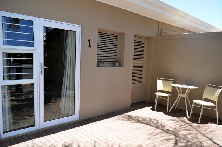 Others 5, Green Kalahari Guesthouse, Siyanda