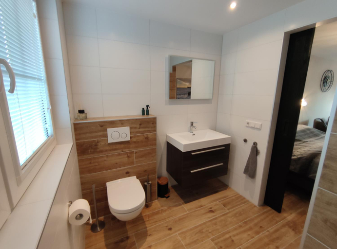 Bathroom 3, Luxe Kamer aan Zee, Veere