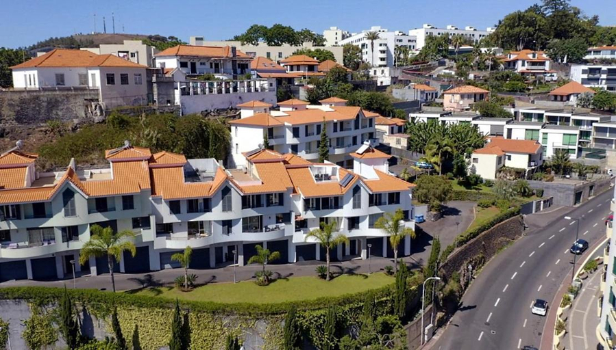 Others 5, Colinas do Sol, Funchal