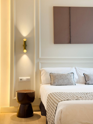 Bedroom, Opera Stays by Charming, Madrid