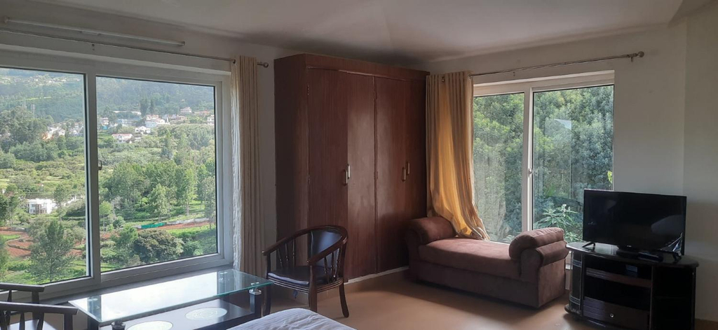 Others 4, Velus Bungalow Ooty, The Nilgiris