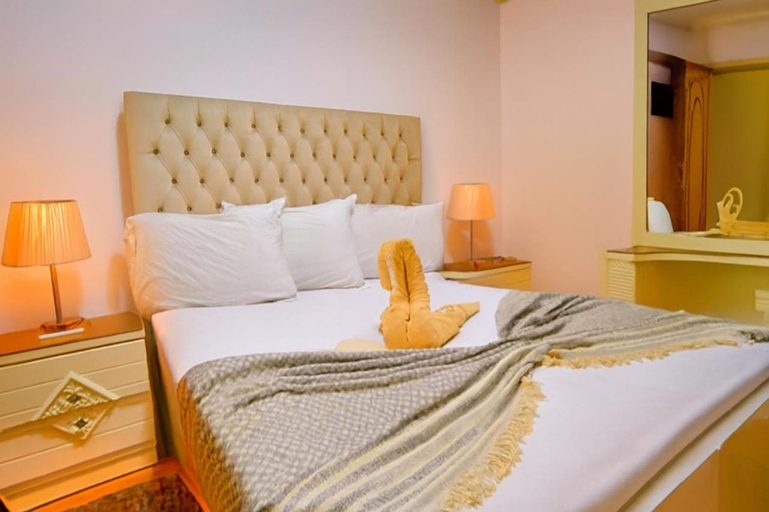 Bedroom 2, ALEX HOMES - Gleem Cozy Apartments Direct sea view, Alexandria
