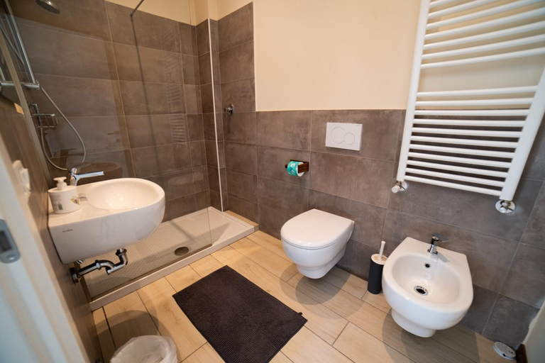 Bathroom 2, Affittacamere Al Passatore, Ravenna