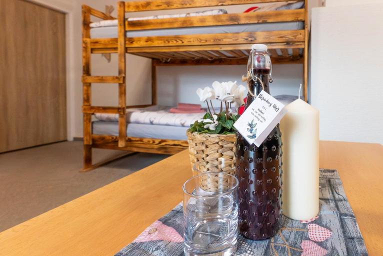 Bedroom 5, Penzion a restaurace na Hvezde, Bruntál