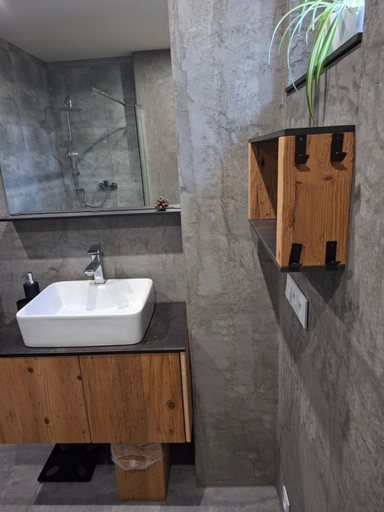 Bathroom 2, Domek nad Kryniczanka, Nowy Sącz
