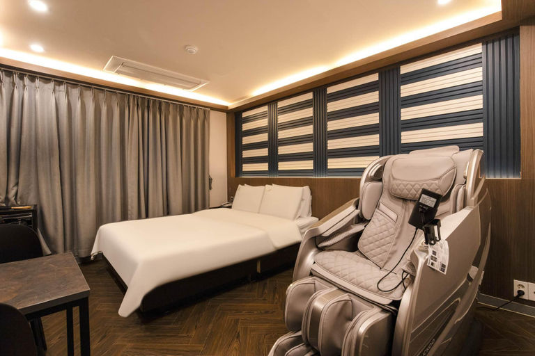 Bedroom 2, Bucheon MS, Bucheon