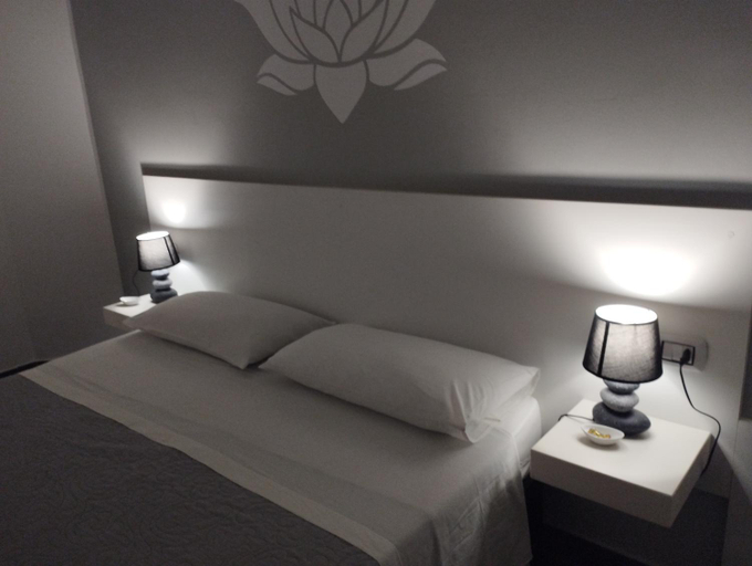 Bedroom 2, Fiore di Loto Rooms, Palermo