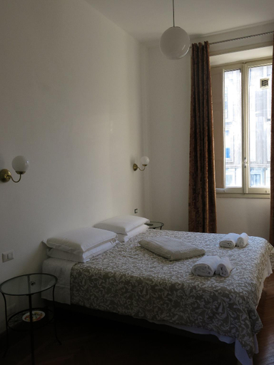 Bedroom 2, NIK Suite, Rome