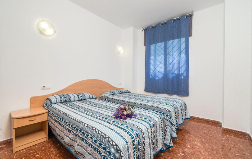 Bedroom 3, Els Llorers, Girona
