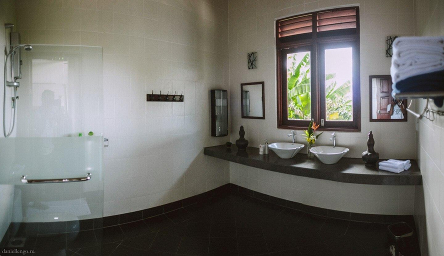 Bathroom, Alamanda Minang Villa - Amazing View, Langkawi