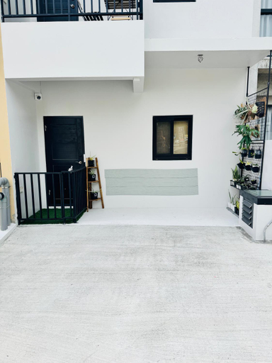 Exterior & Views, True Hub Inn, Pingtung