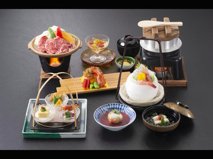 Food & Drinks 4, Royal Tainai Park Hotel, Tainai