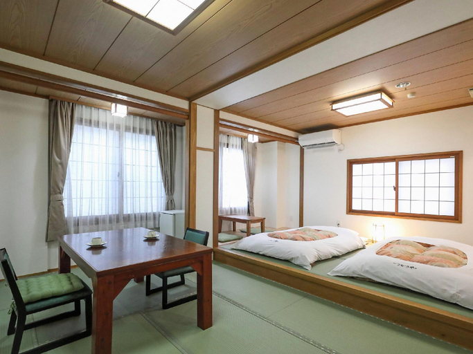 Bedroom 4, Tsukasaya Ryokan, Tsuruoka