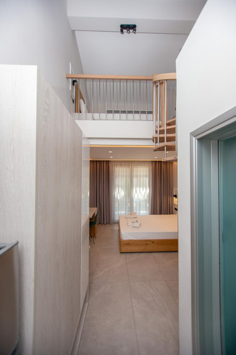 Others 5, Albatros Luxury Suites, Central Macedonia