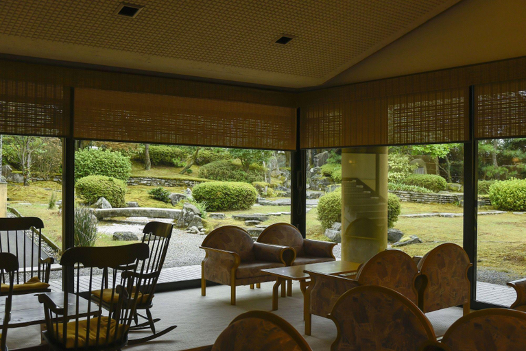 Food & Drinks 5, Ryotei Manyou, Nomi
