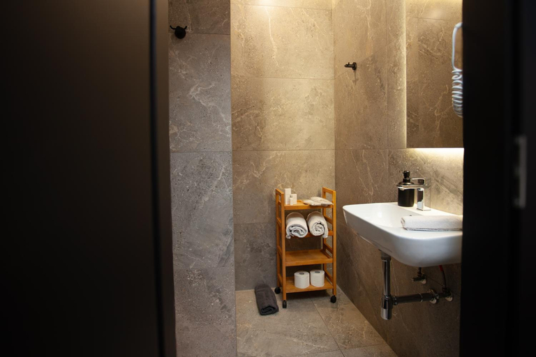 Bathroom 3, Pokoje goscinne "Przy Rynku", Gliwice City