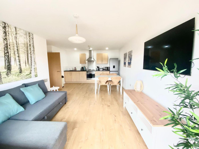 3, Fresh Private Rooms in Shared 2 Bed Flat Camp Street, Manchester