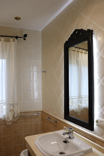 Bathroom 3, LIDENEX, Cáceres