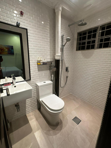 Bathroom 3, Cozy-Sj-Family Holidays/Work/BBQ/Tea-ceremony., Subang Jaya