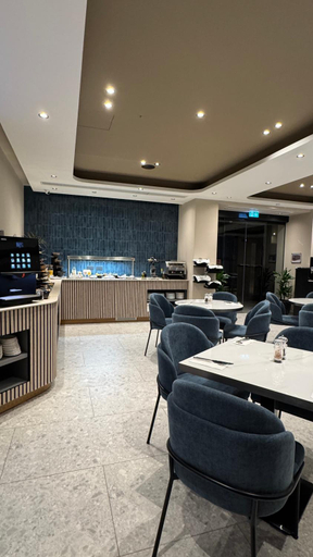 Food & Drinks 5, Aste Hotel, St Julian's
