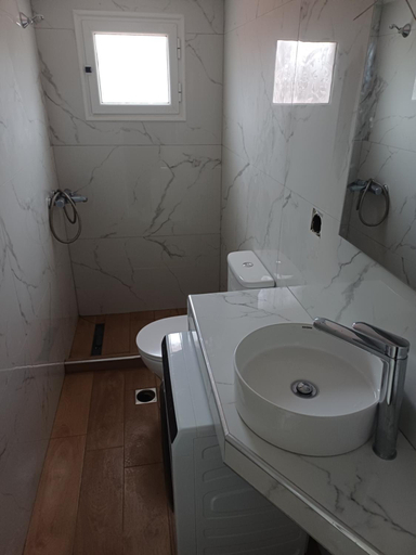 Bathroom 4, Sunrise Vergia Apartments, Central Macedonia