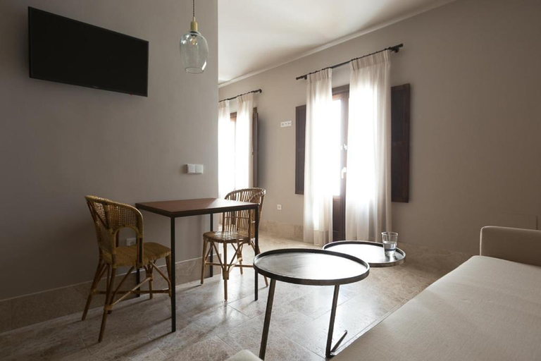 Bedroom 2, Chacon Apartments & Suites, Málaga