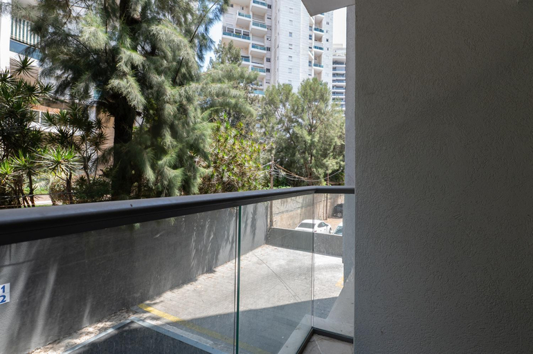 Others 5, Family Apartment By IsrApart