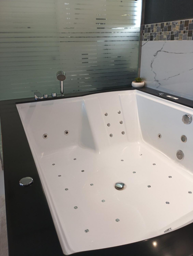 Bathroom, Z Rooms Boutique, Pacsa/Zalaegerszeg