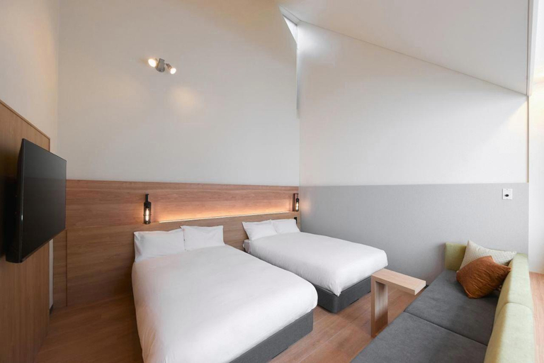 Bedroom 2, Fourtreat Kusatsu, Kusatsu