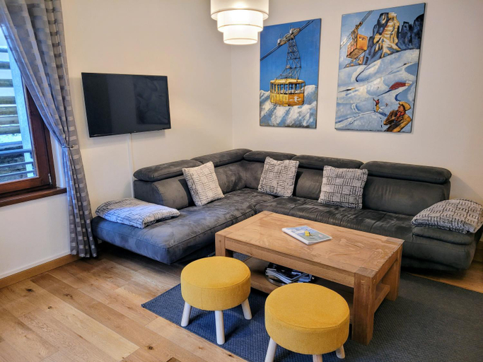 Others 4, Cham'Heart, 4-star apartments in Chamonix centre with free private parking, Haute-Savoie