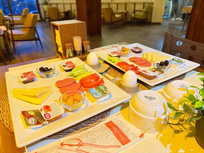 Food & Drinks 4, Otel Sema, Çankaya
