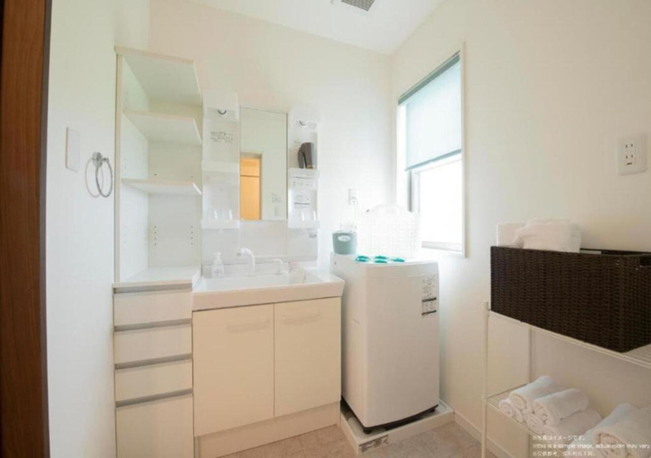 Bathroom 3, Miyakojima Villa Charles, Miyakojima
