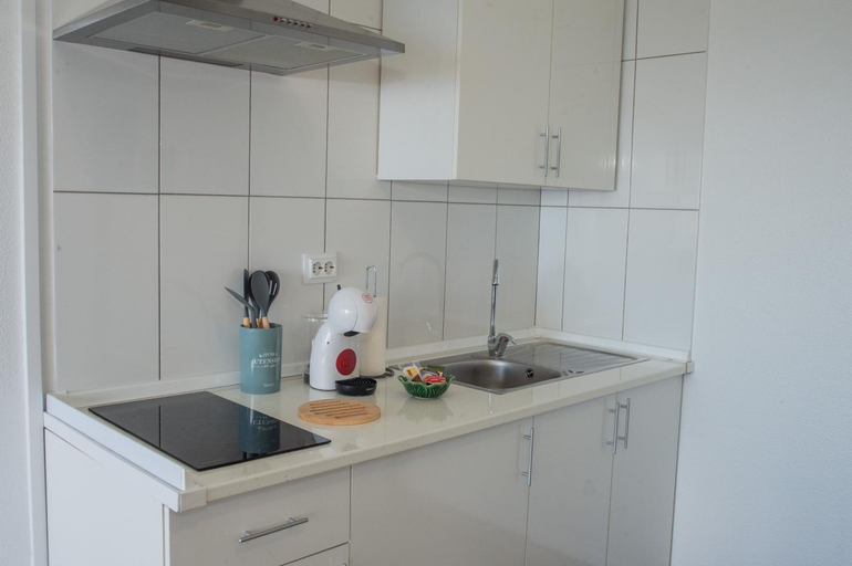 Others 5, Sunset Star with Sea View, Calheta