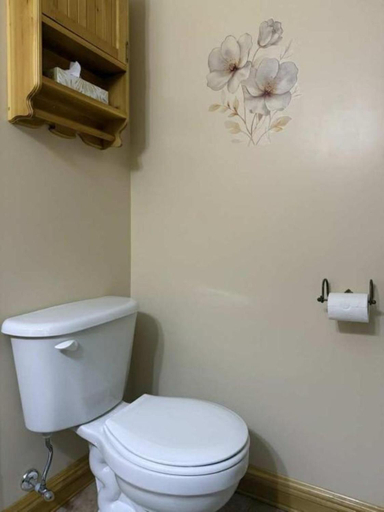 Bathroom 4, Auberge MicKy Inc, Madawaska