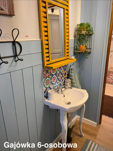 Bathroom 2, Hubertowka, Kartuzy