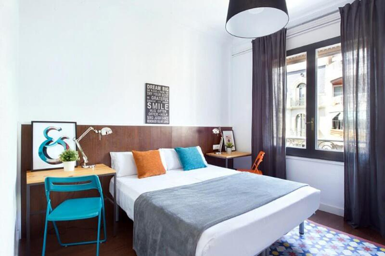 Others 2, Sweet Traveller House, Barcelona