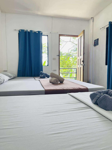 Bedroom 2, Hidden Grove GuestHouse, General Luna