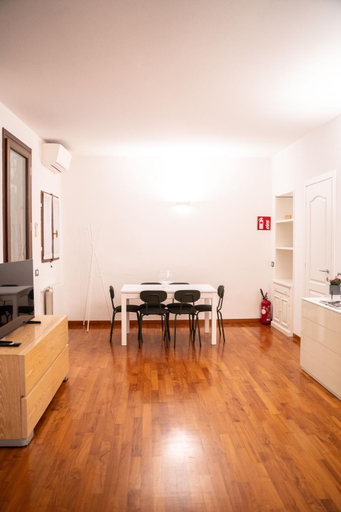 Others 5, Bubi House Porta Romana, Milano