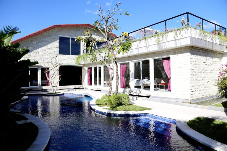 Sport & Beauty 2, Villa Latour, Badung