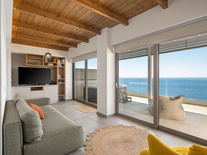 Others 4, Fotinari Villas, Crete