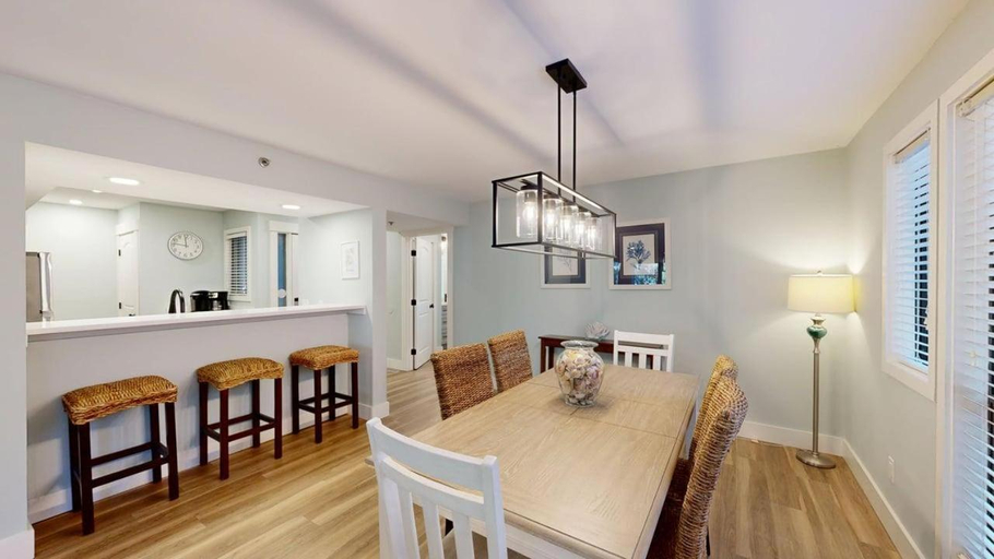 Others 5, 7809 Centre Court, Beaufort