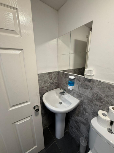 Bathroom 3, Ariana House Hotel-Families and Couples Only, Blackpool