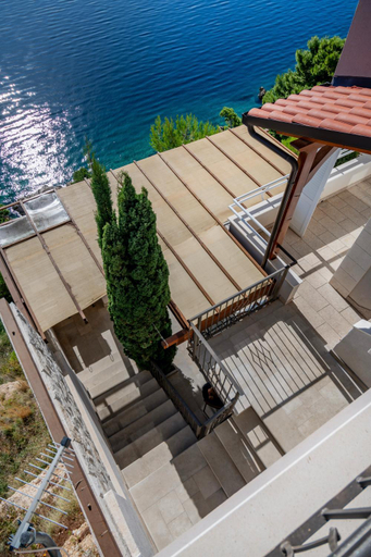 Others 4, Villa Jana, Omiš
