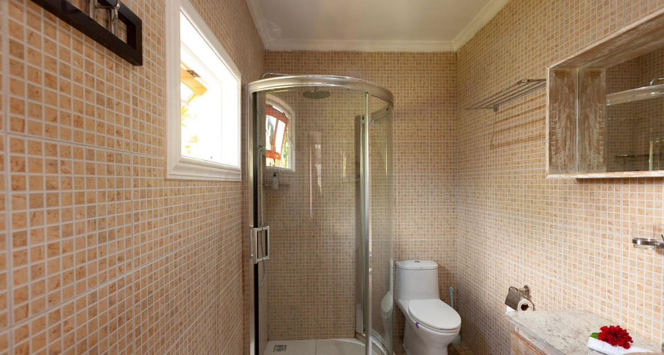 Bathroom 4, Ambiance Villa