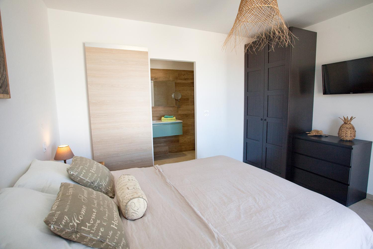 Bedroom, Les Villas de la Residence U Veniqui, Corse-du-Sud