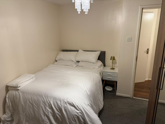 Others 4, Henderson court, London