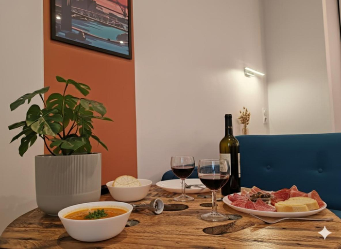 Food & Drinks, Les studios propres et tout equipes, Finistère