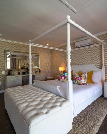 Bedroom 2, Alluvia Boutique Winery & Luxury Accommodation, Cape Winelands