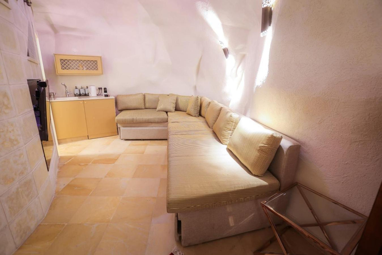 Others 4, Western Wall Luxury House - Avraham, Jerusalem