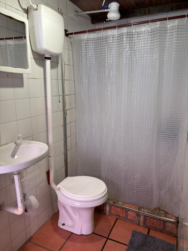 Bathroom 3, Numa Boa HOSTEL Buzios, Armação dos Búzios